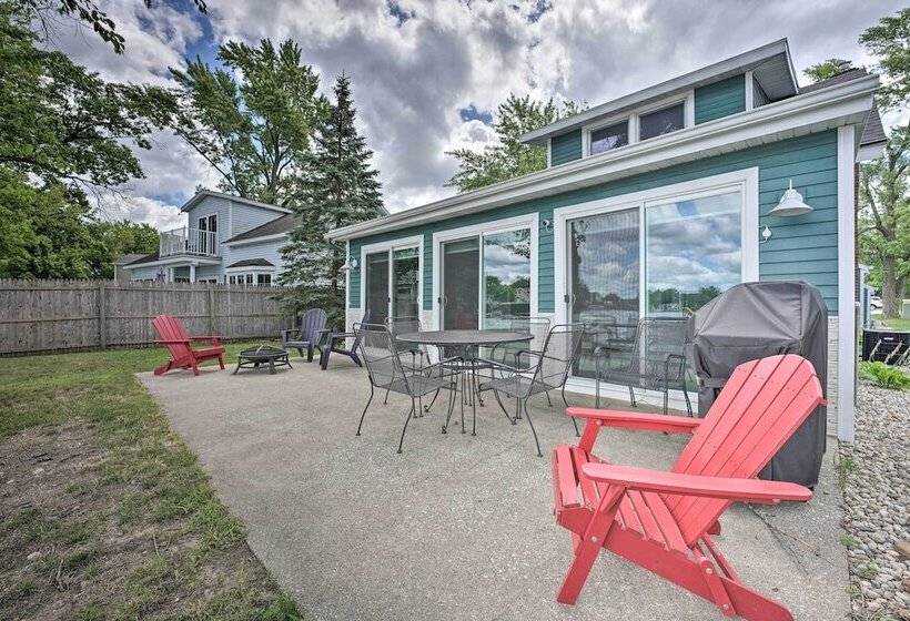 Lakeside Retreat W/ Office & Stunning Views!