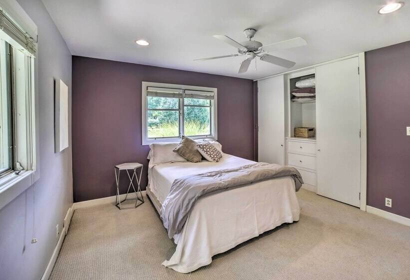 Luxury South Bend Home ~ 1 Mi To Notre Dame!