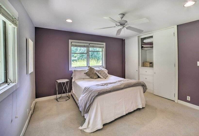 Luxury South Bend Home ~ 1 Mi To Notre Dame!