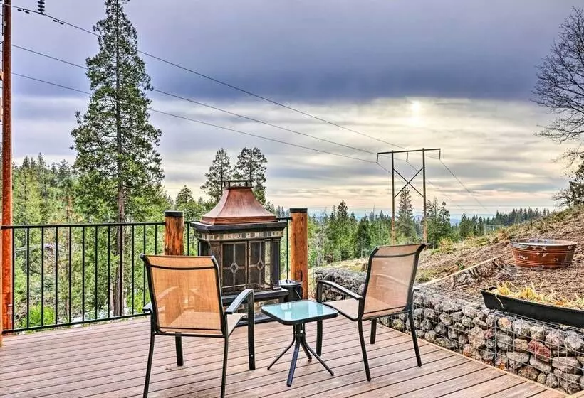 Hot Tub + Scenic Views: Luxury Twain Harte Cabin!
