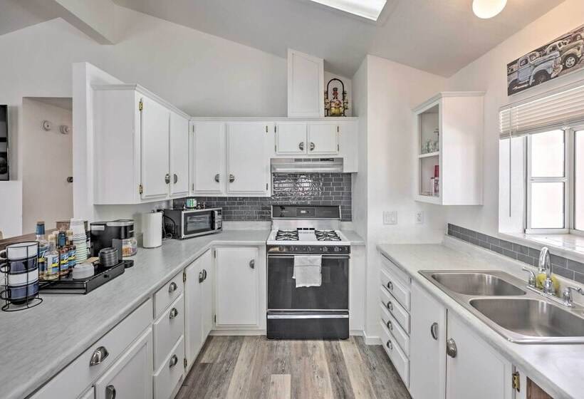 Peaceful Bullhead City Home W/ Patio & Pool!