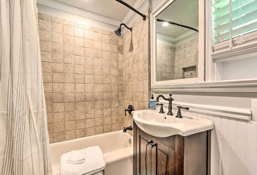 Pet Friendly Charlotte Home W/ Fenced Yard!