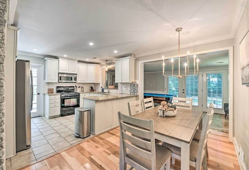 Pet Friendly Charlotte Home W/ Fenced Yard!