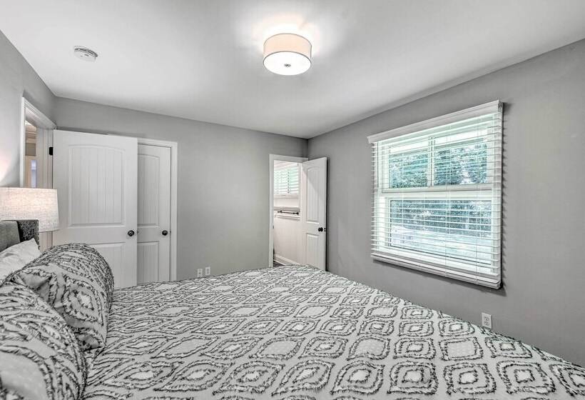 Pet Friendly Charlotte Home W/ Fenced Yard!