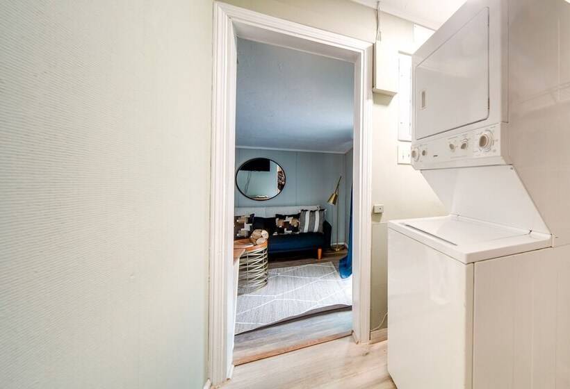 Pet Friendly Mayfield Heights Vacation Rental!