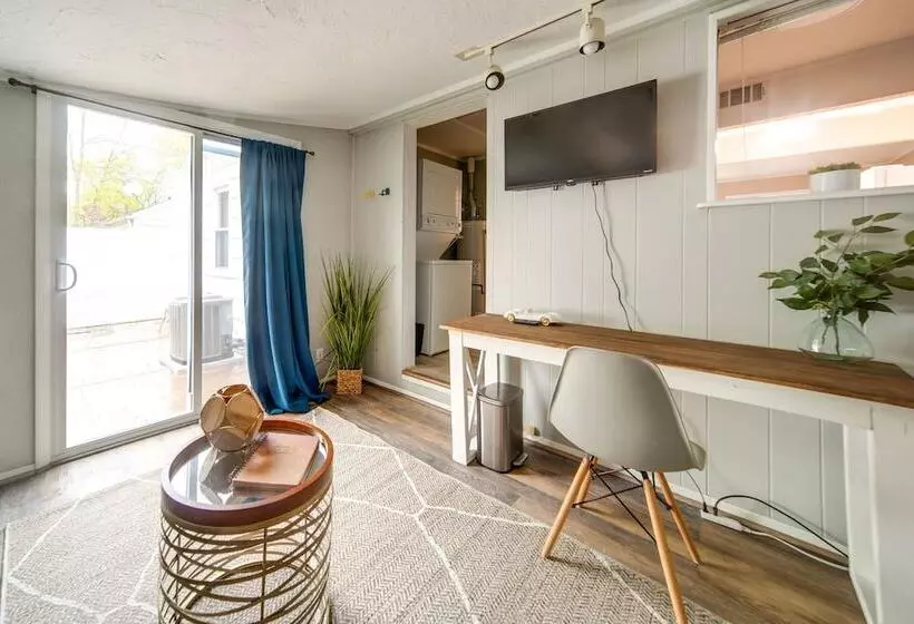 Pet Friendly Mayfield Heights Vacation Rental!