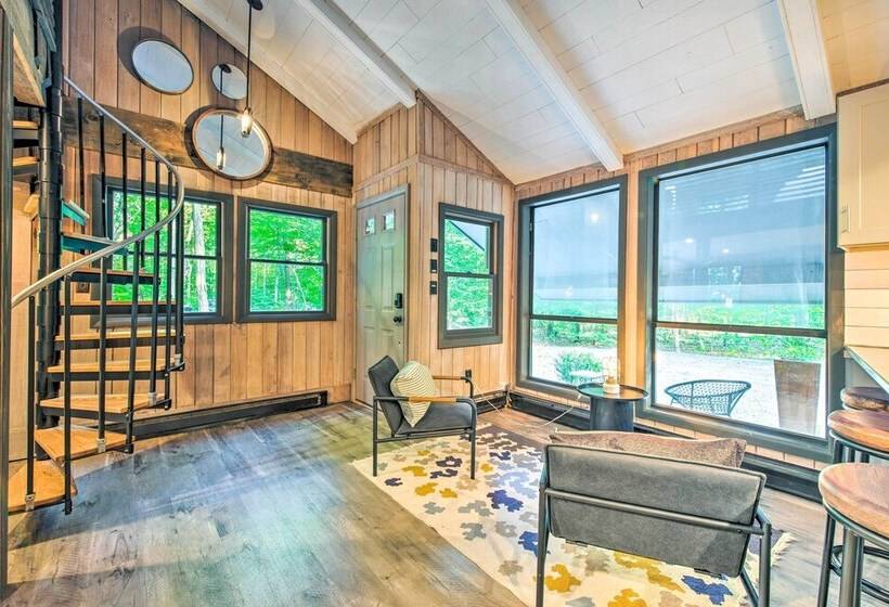 Pet Friendly Pocono Pines Rental W/ Hot Tub!