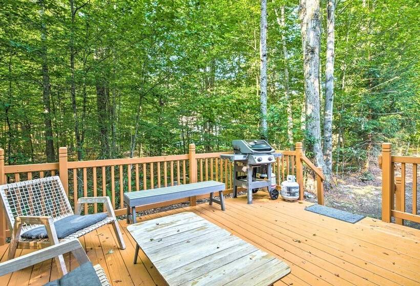 Pet Friendly Pocono Pines Rental W/ Hot Tub!