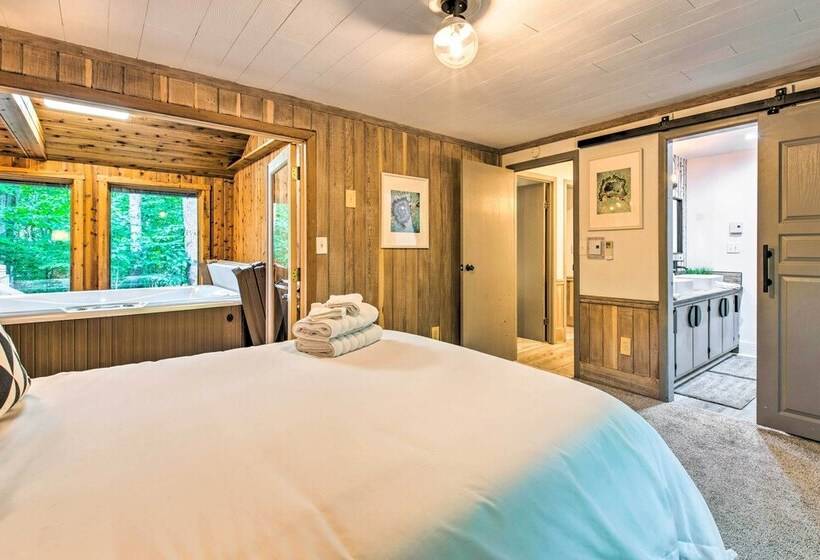 Pet Friendly Pocono Pines Rental W/ Hot Tub!