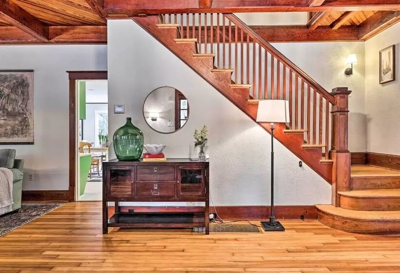 Pocono Pines Family Home W/ Private Hot Tub!