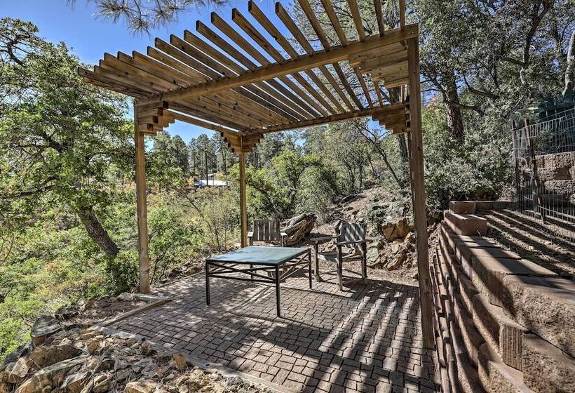 Prescott Cabin W/ Deck & Mtn Views: 4 Mi Downtown!