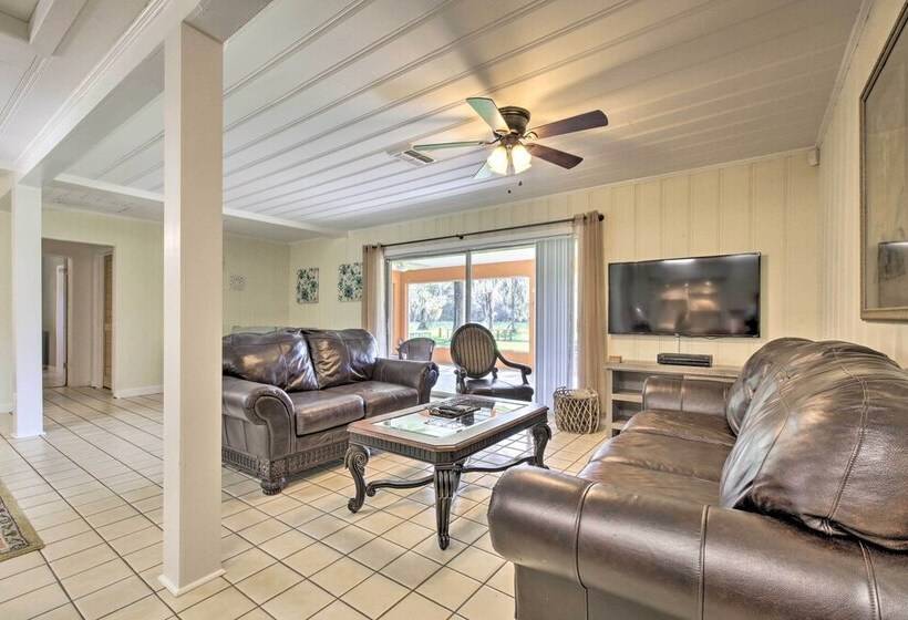Rainbow River Oasis W/ Kayaks + Furnished Sunroom!