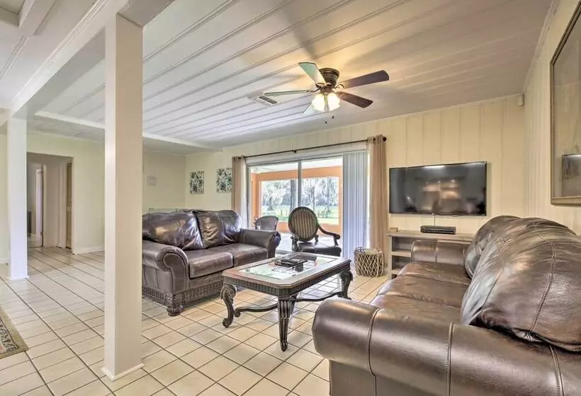 Rainbow River Oasis W/ Kayaks + Furnished Sunroom!