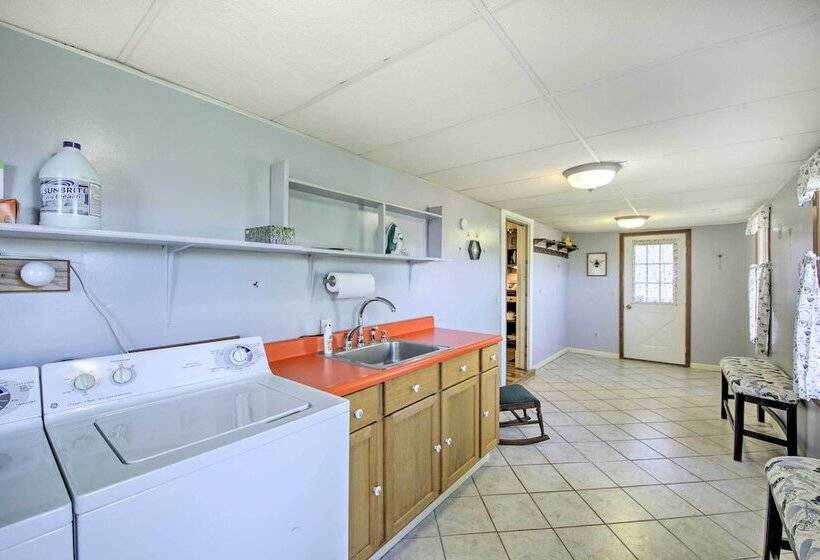 Scenic Gosport Getaway, Over 100 Years Old