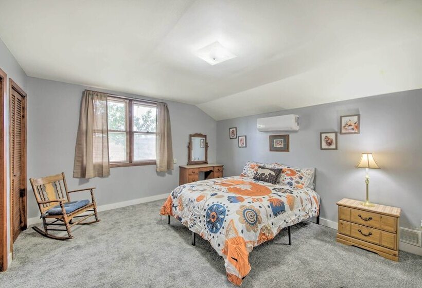 Scenic Gosport Getaway, Over 100 Years Old