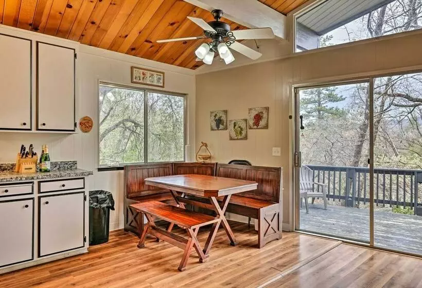 Sonora Cabin W/ Deck + Private Yard!