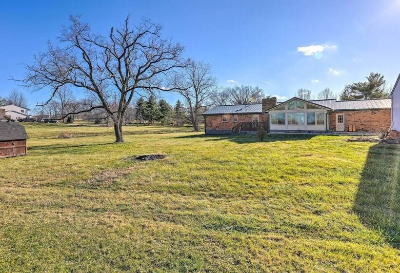 Spacious Liberty Township Home W/ Large Yard!