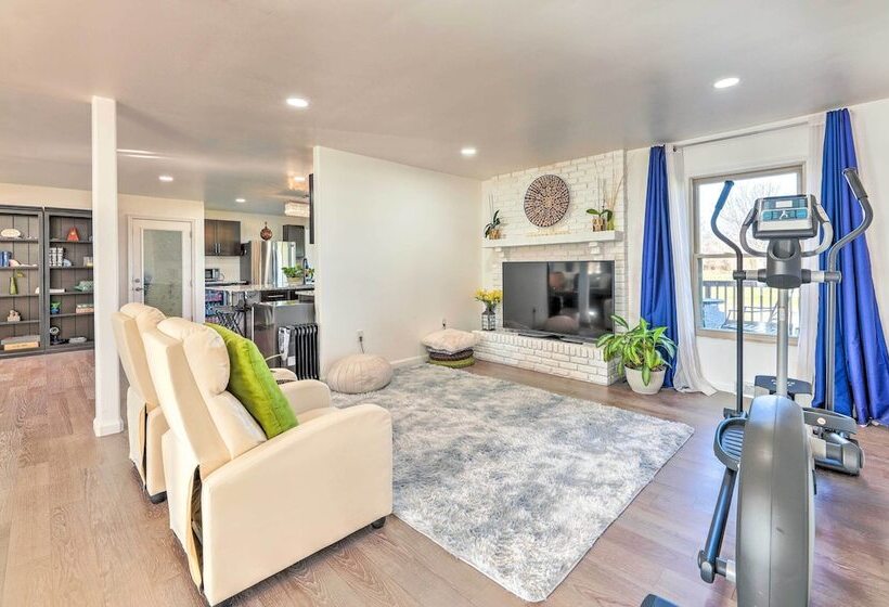 Spacious Liberty Township Home W/ Large Yard!