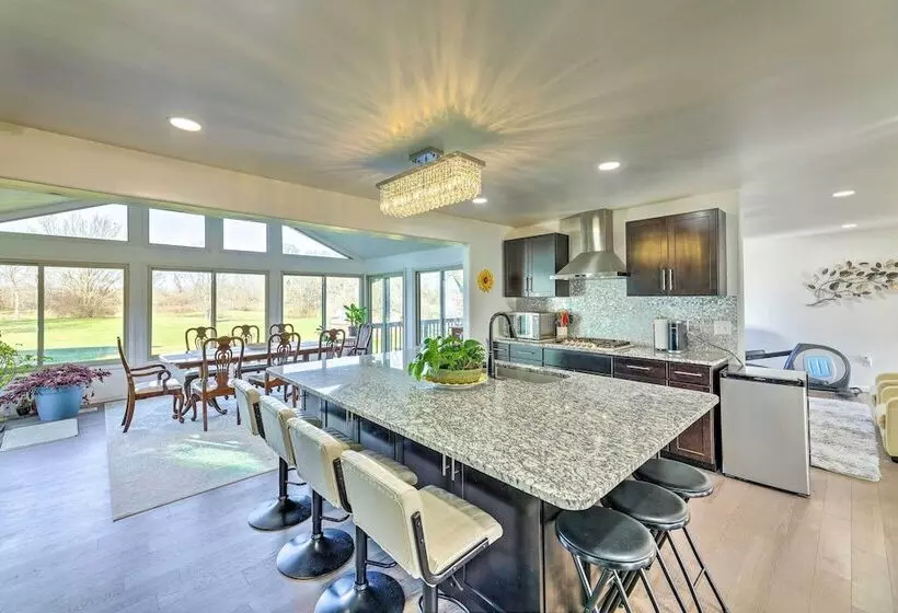 Spacious Liberty Township Home W/ Large Yard!