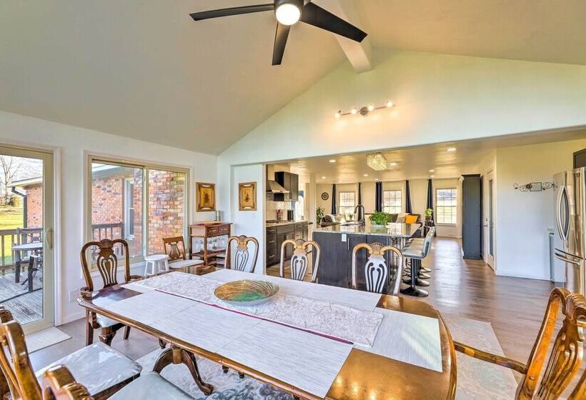 Spacious Liberty Township Home W/ Large Yard!