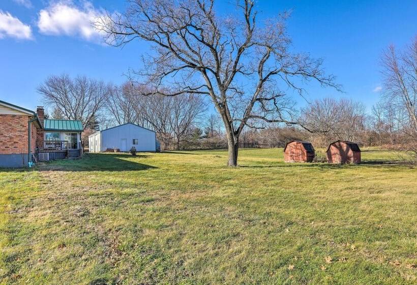 Spacious Liberty Township Home W/ Large Yard!