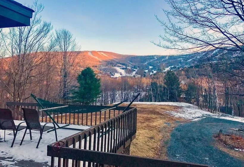 The Mountain House:  Windham Retreat W/ Hot Tub!