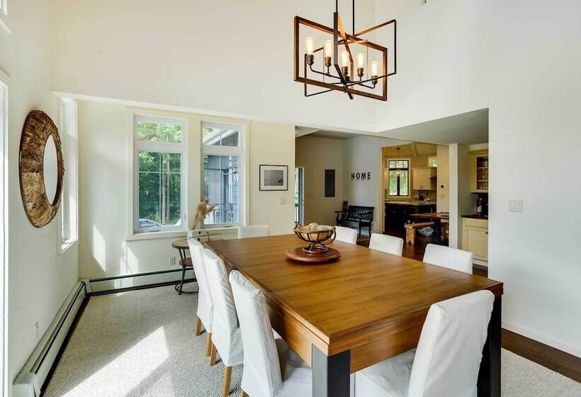 The Mountain House: Windham Retreat W/ Hot Tub!