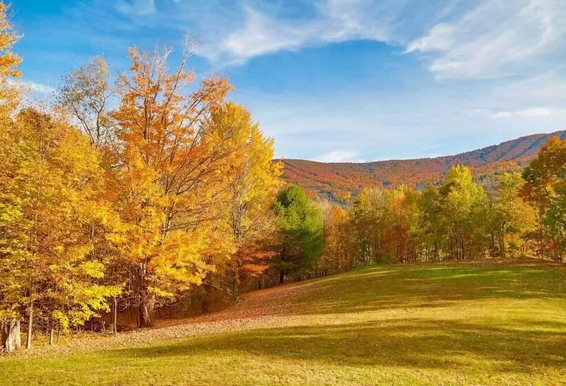 The Mountain House:  Windham Retreat W/ Hot Tub!