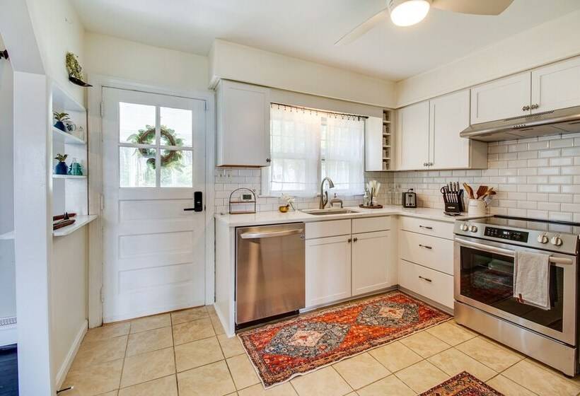 Waterfront Cottage In Piney Point W/ Kayaks!