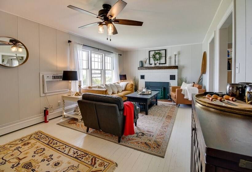 Waterfront Cottage In Piney Point W/ Kayaks!