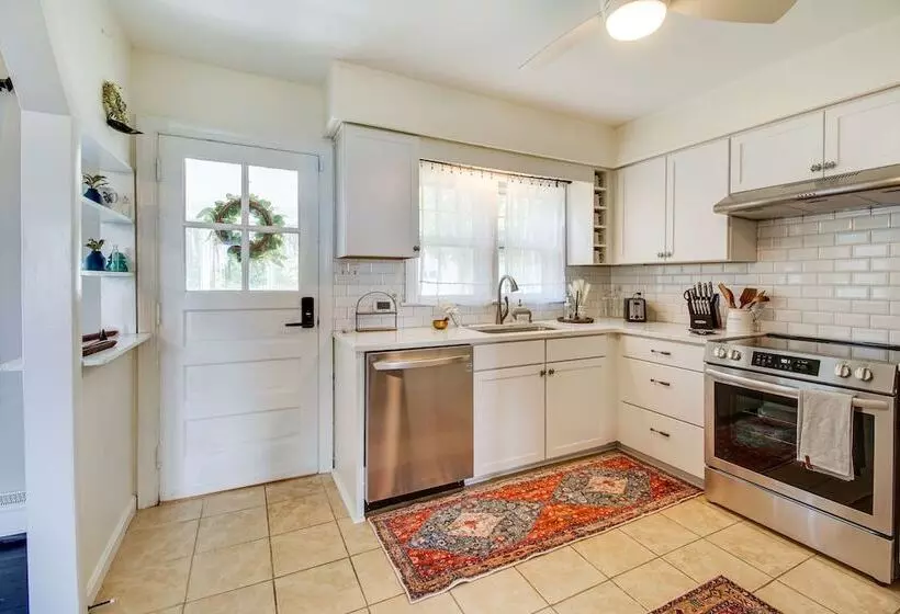 Waterfront Cottage In Piney Point W/ Kayaks!