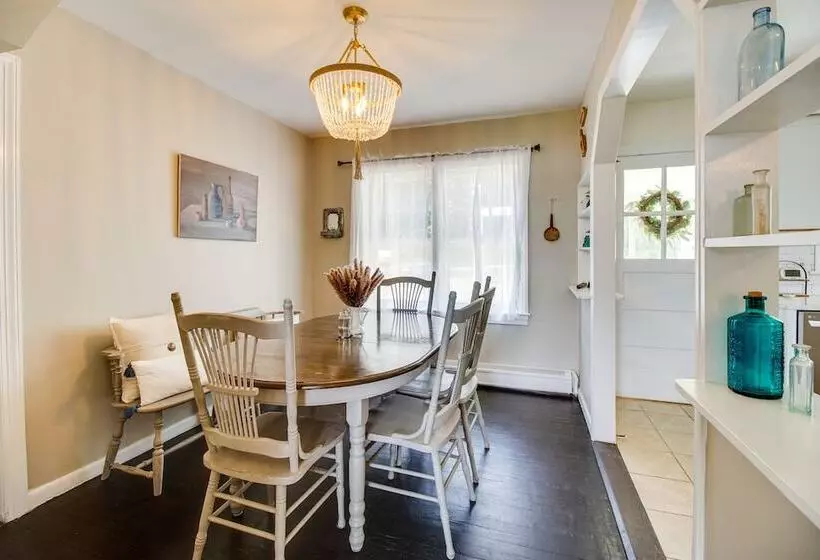 Waterfront Cottage In Piney Point W/ Kayaks!