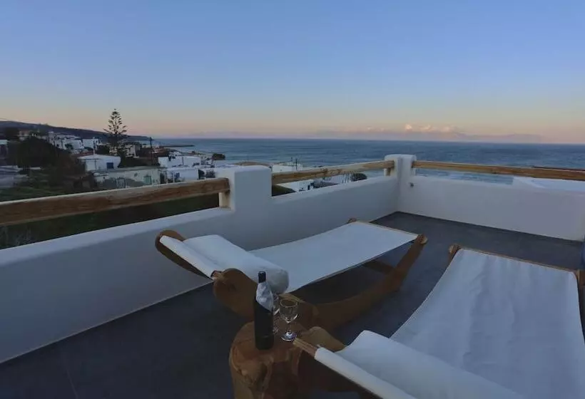 Alsea Seafront Apartments