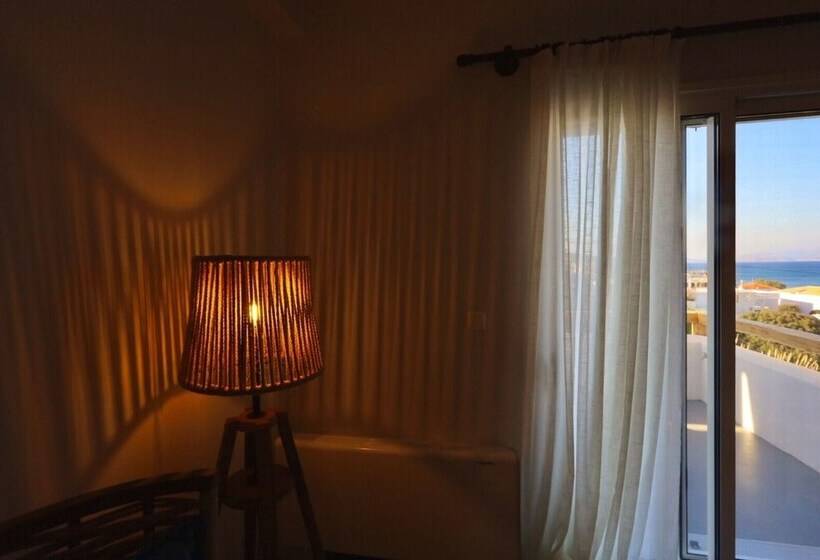 Alsea Seafront Apartments