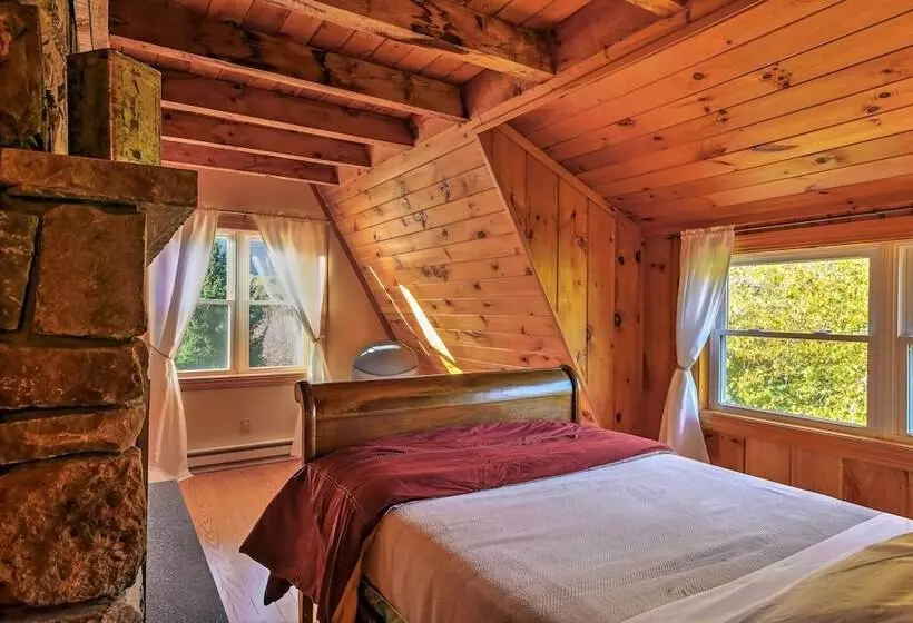 Bearpen Lodge  On 125 Acres   Near Belleayre Mtn!