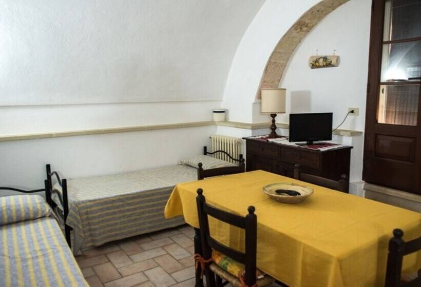 Bed and Breakfast Room In Apartment   Two Rooms Apartment In Agriturismo Serine Num1