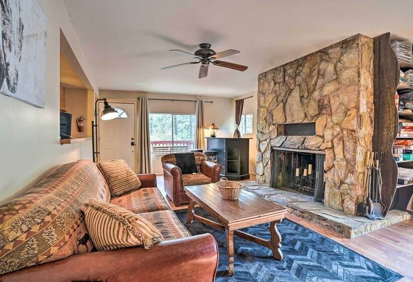 Peaceful Cabin W/ Deck & Grill: 1 Mi To Crown King