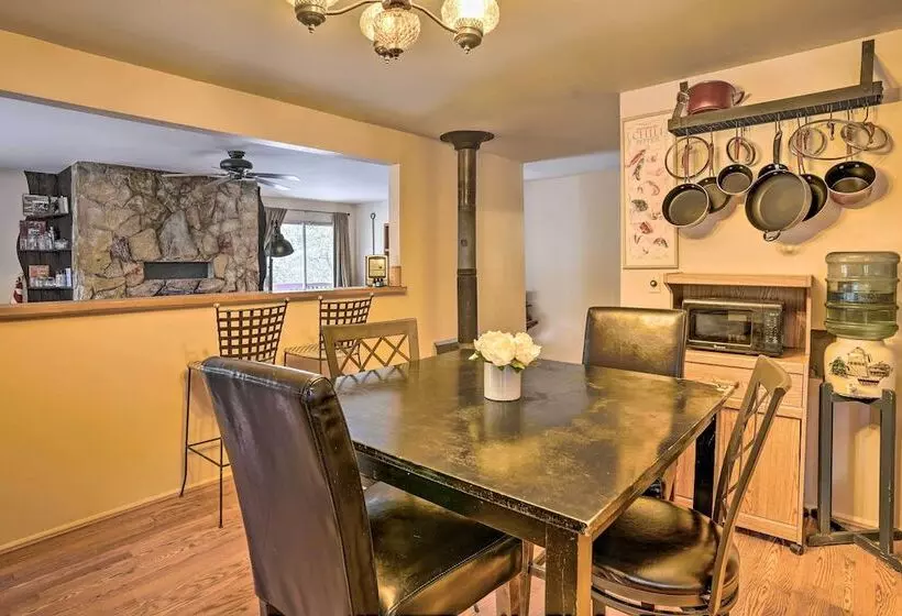 Peaceful Cabin W/ Deck & Grill: 1 Mi To Crown King