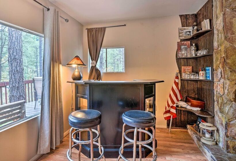 Peaceful Cabin W/ Deck & Grill: 1 Mi To Crown King