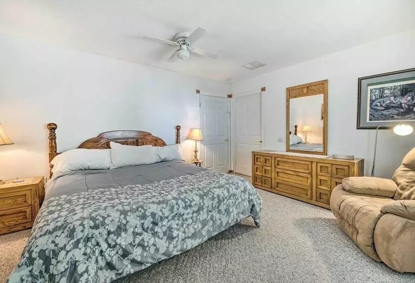 Caldwell Country Home On Quiet Acreage