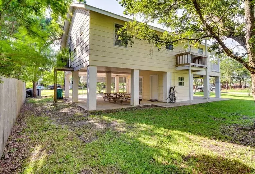 Charming Bay St Louis Cottage   4 Mi To Casino!