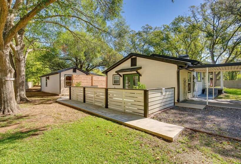 Cozy Canton Residence W/ Great Outdoor Space!