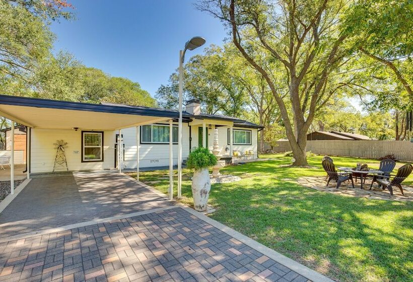 Cozy Canton Residence W/ Great Outdoor Space!