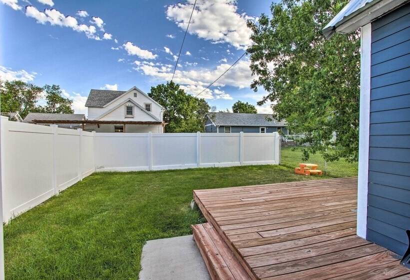 Cozy Great Falls Retreat