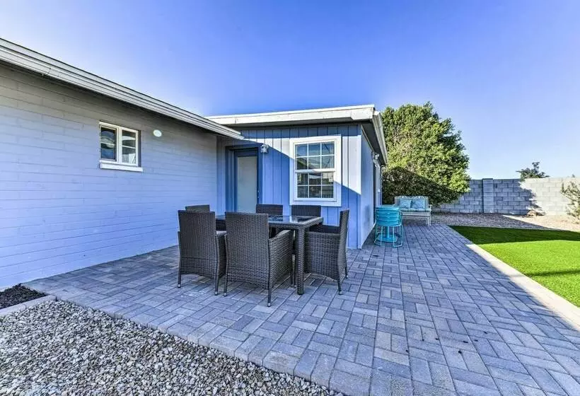 Downtown Gilbert Home W/ Fenced Yard & Fire Pit!