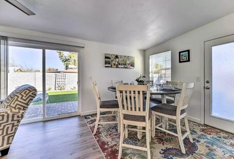 Downtown Gilbert Home W/ Fenced Yard & Fire Pit!