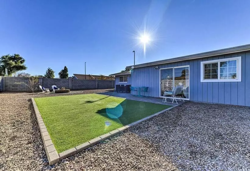 Downtown Gilbert Home W/ Fenced Yard & Fire Pit!