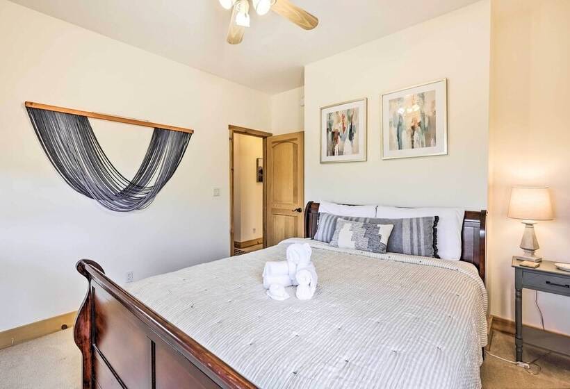 Family Friendly Cabin By Golf Course & Marina