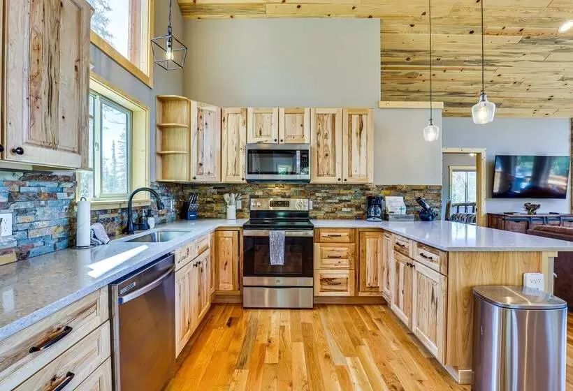 22str 00283 Fairplay Cabin W/ Deck & Mtn Views