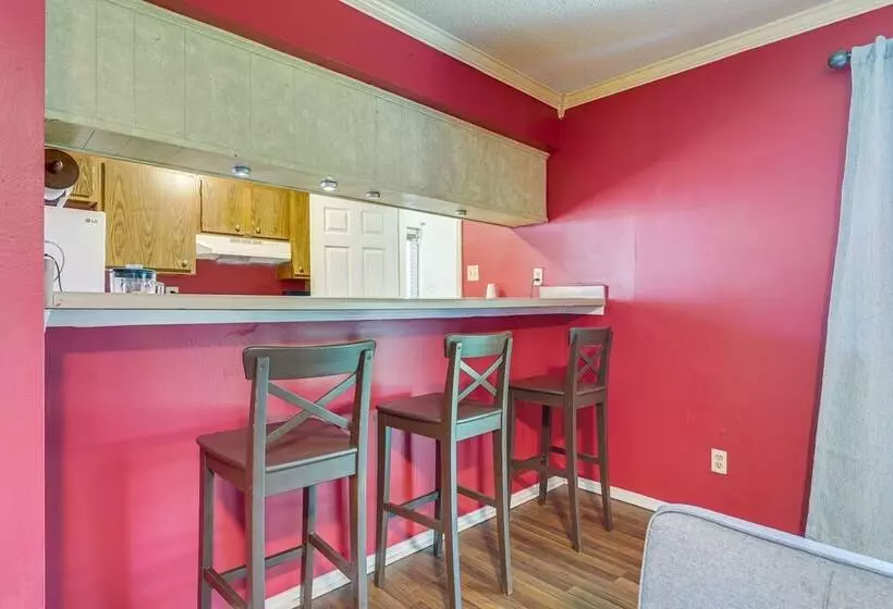 Family Friendly Mobile Retreat W/ Spacious Yard!